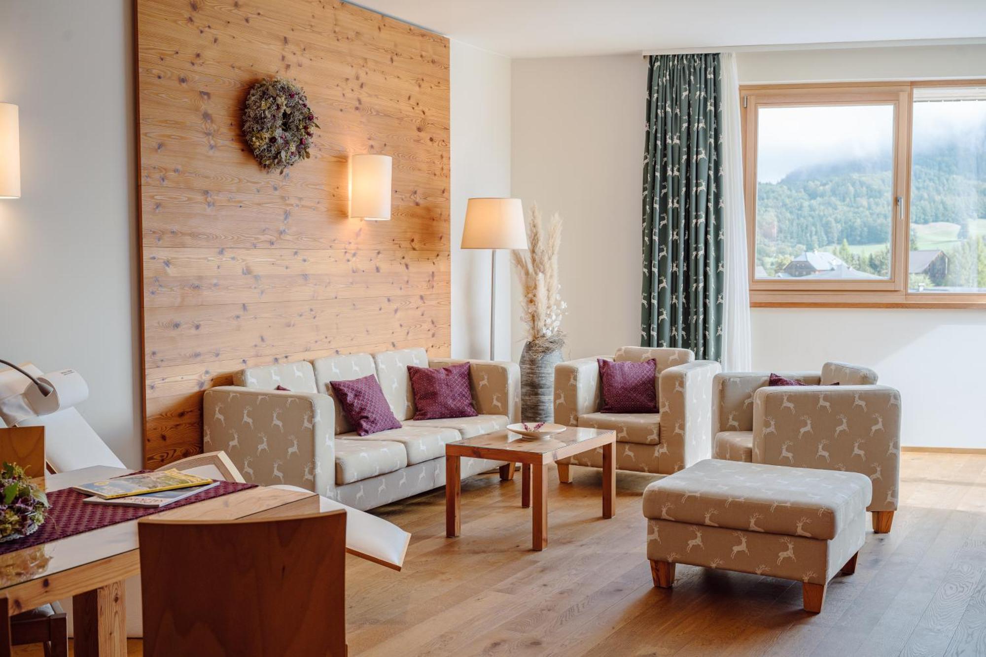 Narzissen Vital 4*